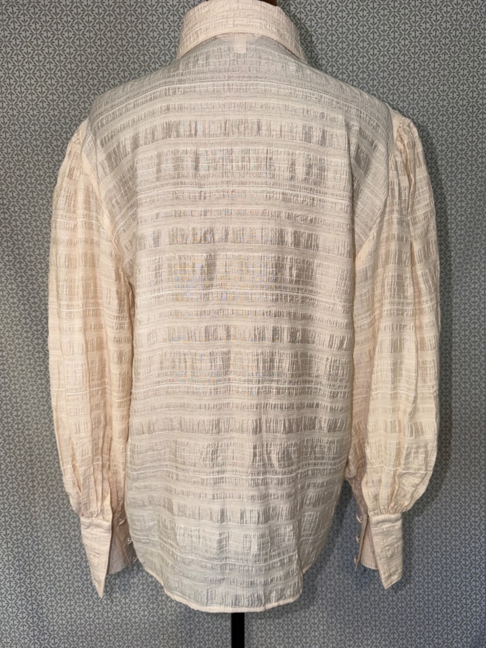 Guess Top - Picture 2 of 6